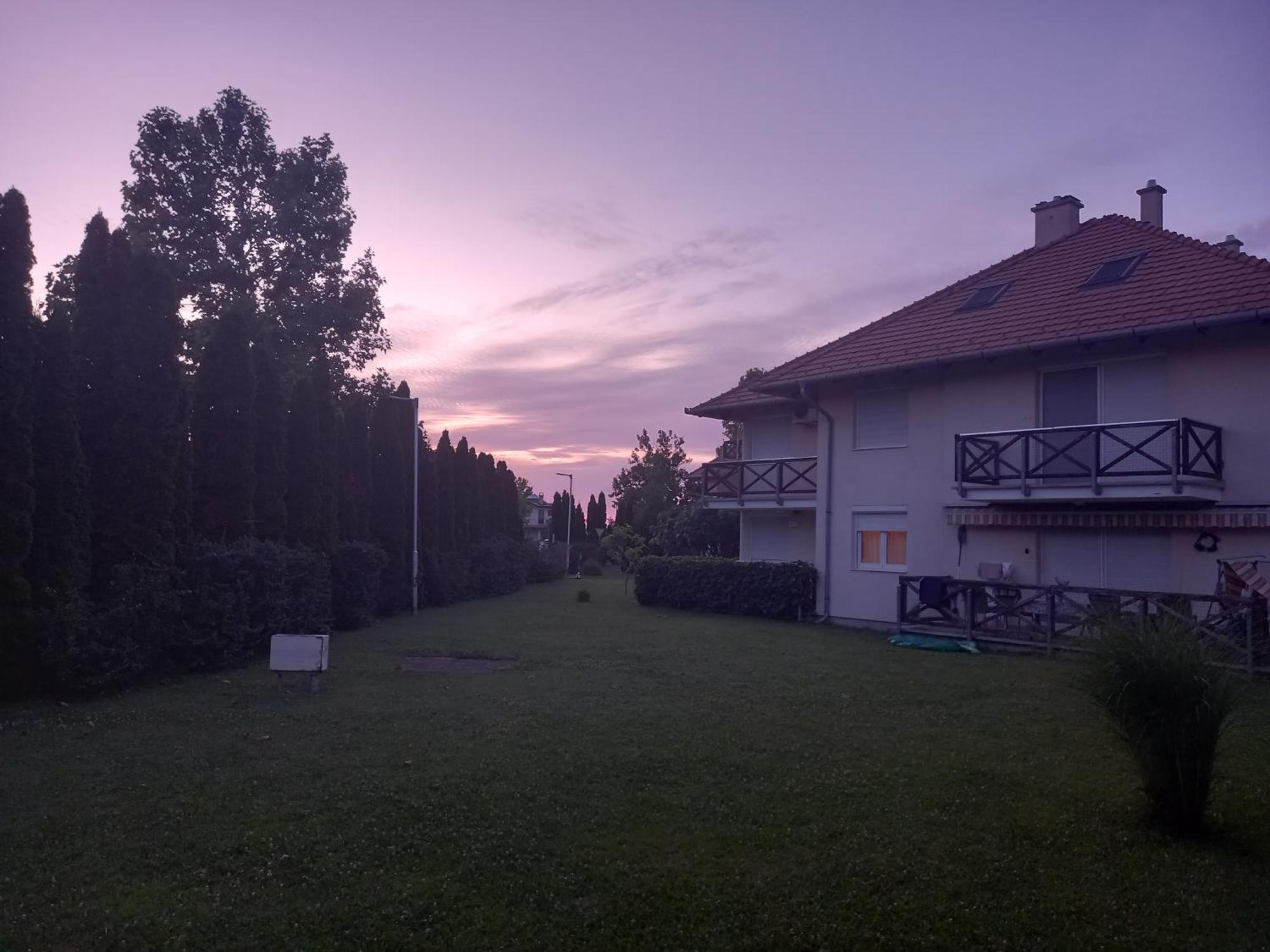 Vadszilva Apartman Балатонёсёд Экстерьер фото